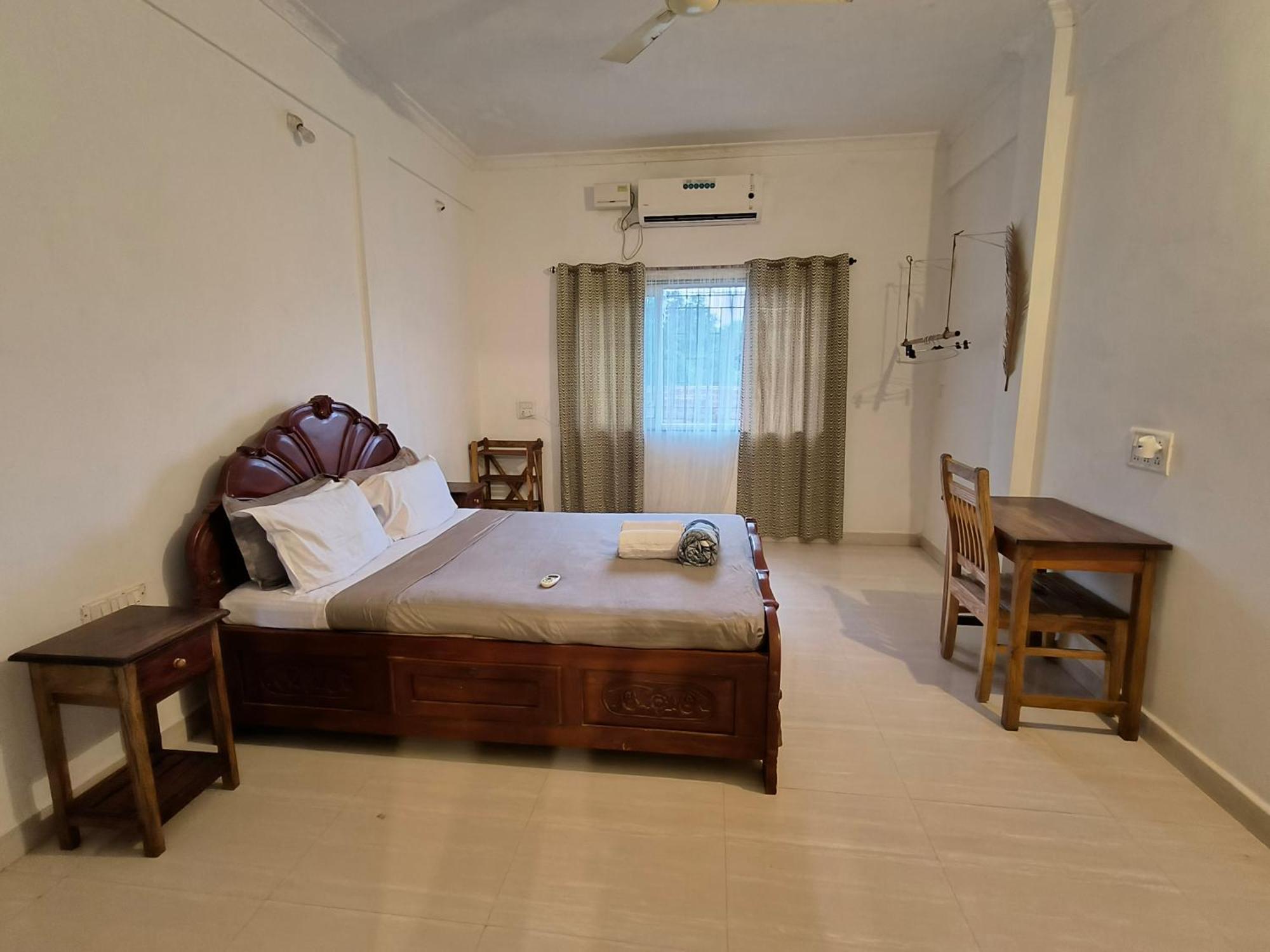 J-House, Spacious Apartments With Balconies, Thalassa 1Min Away Siolim Esterno foto