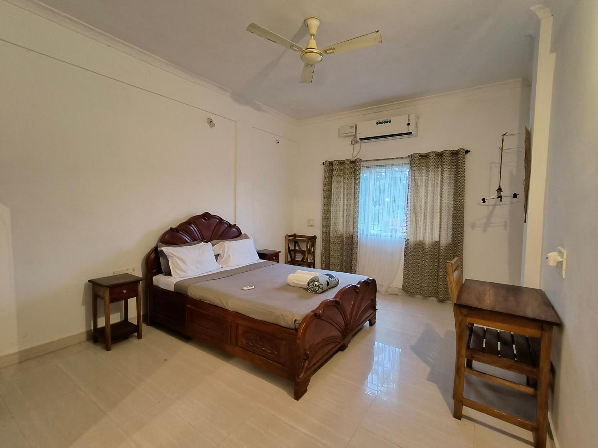 J-House, Spacious Apartments With Balconies, Thalassa 1Min Away Siolim Esterno foto