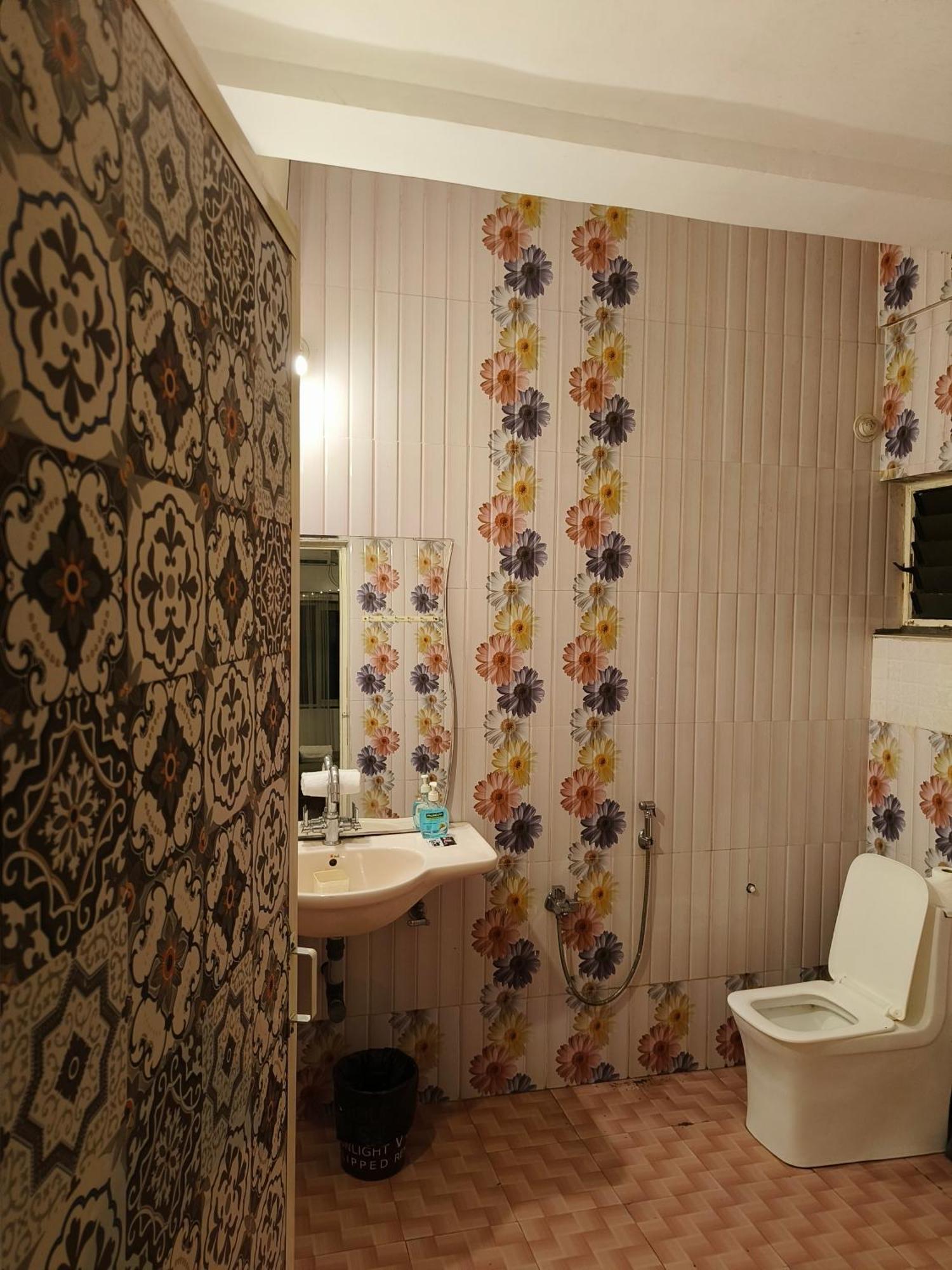 J-House, Spacious Apartments With Balconies, Thalassa 1Min Away Siolim Camera foto